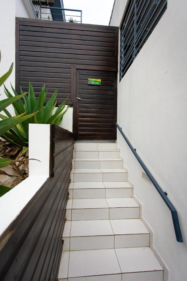 Westpunt Beach Apartments Willemstad Bagian luar foto