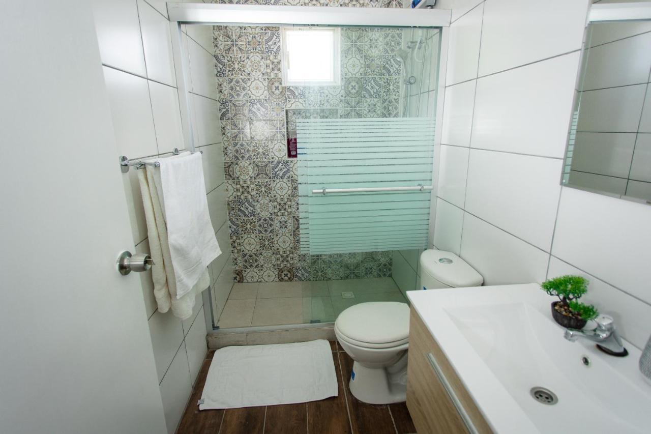 Westpunt Beach Apartments Willemstad Bagian luar foto