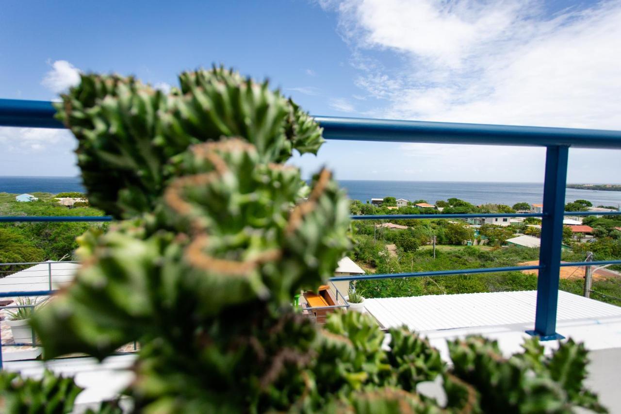 Westpunt Beach Apartments Willemstad Bagian luar foto