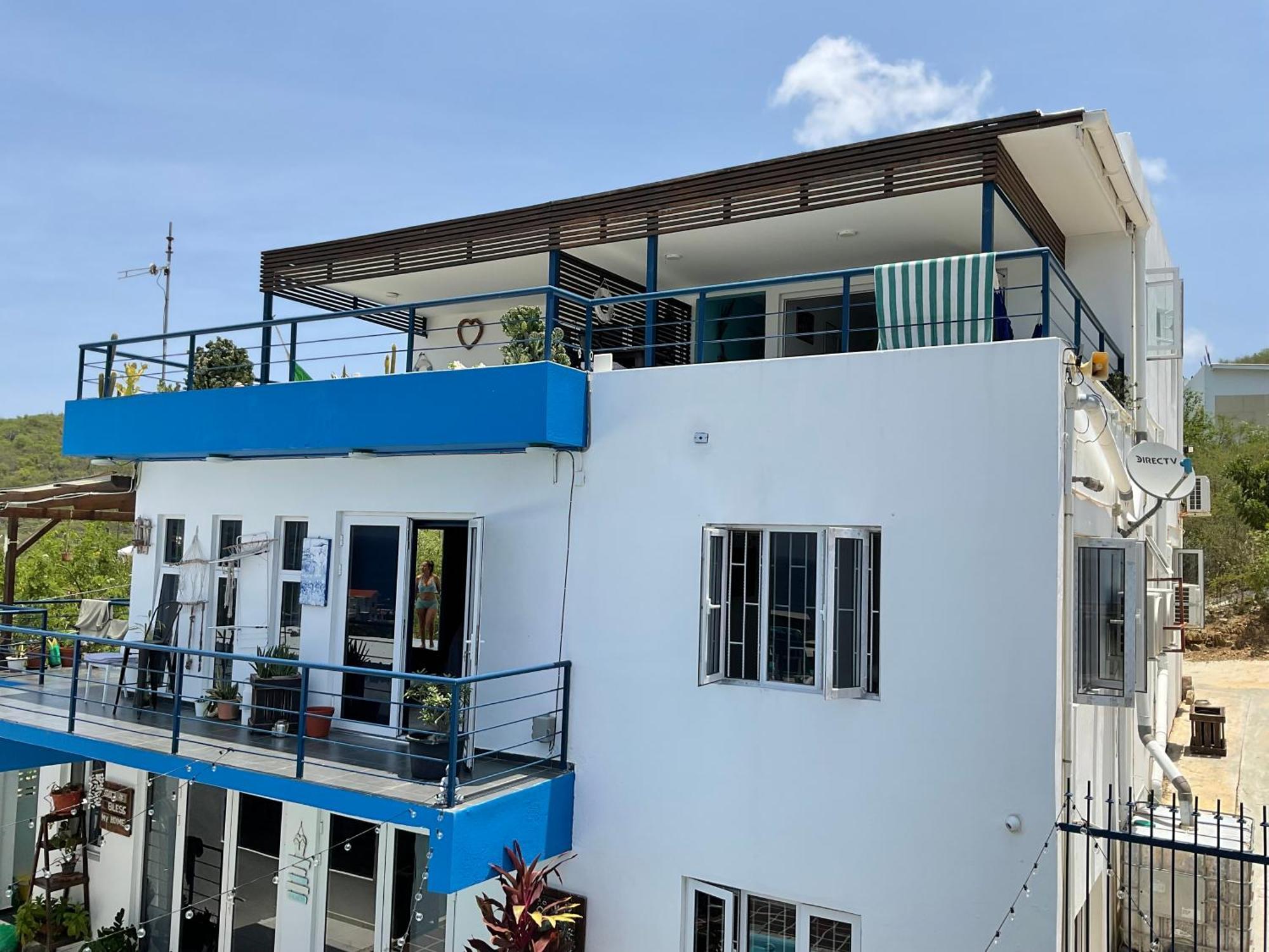 Westpunt Beach Apartments Willemstad Bagian luar foto